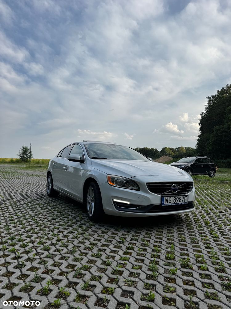 Volvo S60 - 3