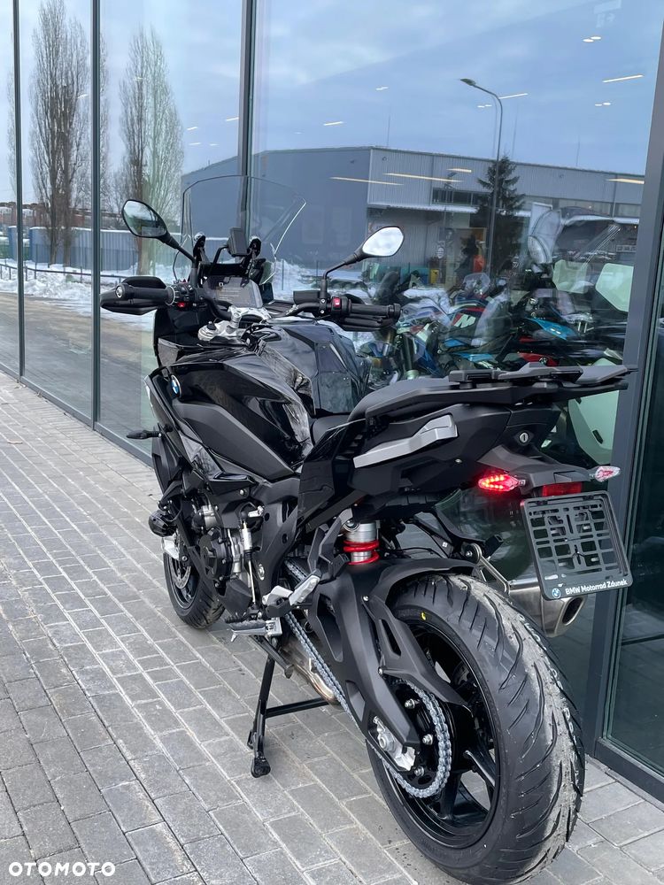 BMW S - 15