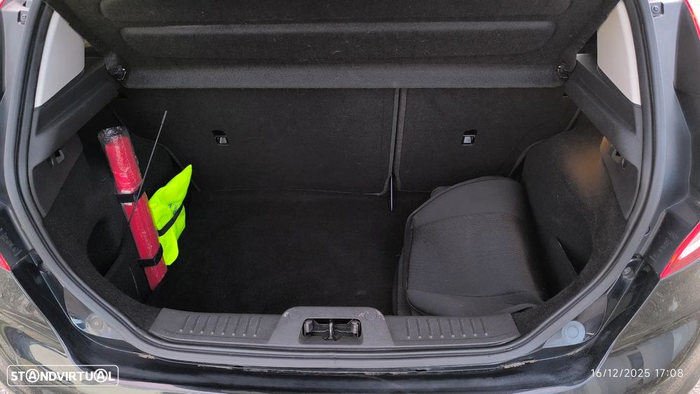 Ford Fiesta 1.0 Ti-VCT Titanium - 42