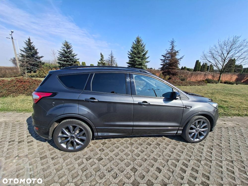 Ford Kuga 2.0 TDCi 4x2 ST-Line - 3