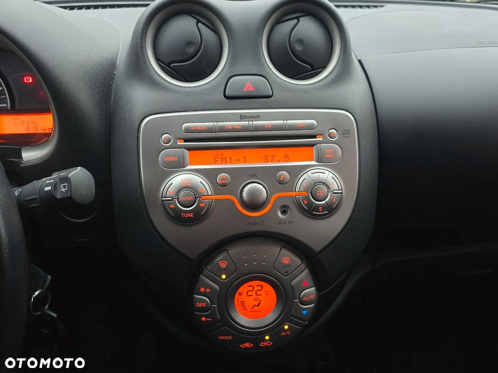 Nissan Micra 1.2 Bild der Frau - 22