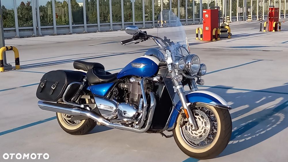 Triumph Thunderbird - 6