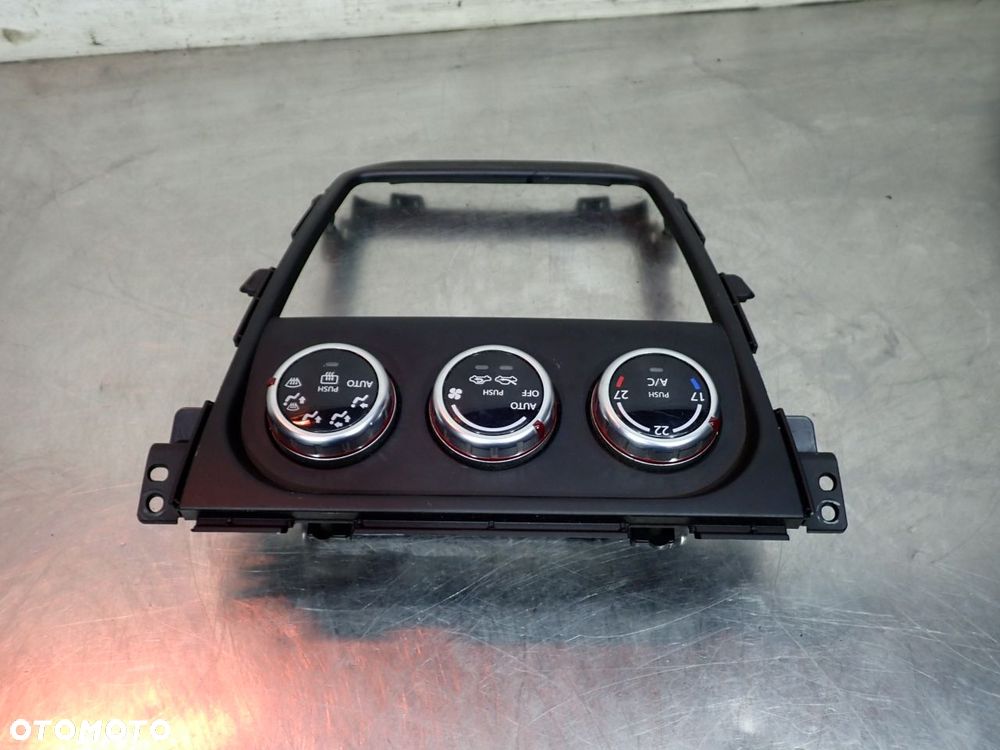 PANEL STEROWANIA NAWIEWU KLIMATYZACJI Z RAMKA SUZUKI SX4 1.6 - 8