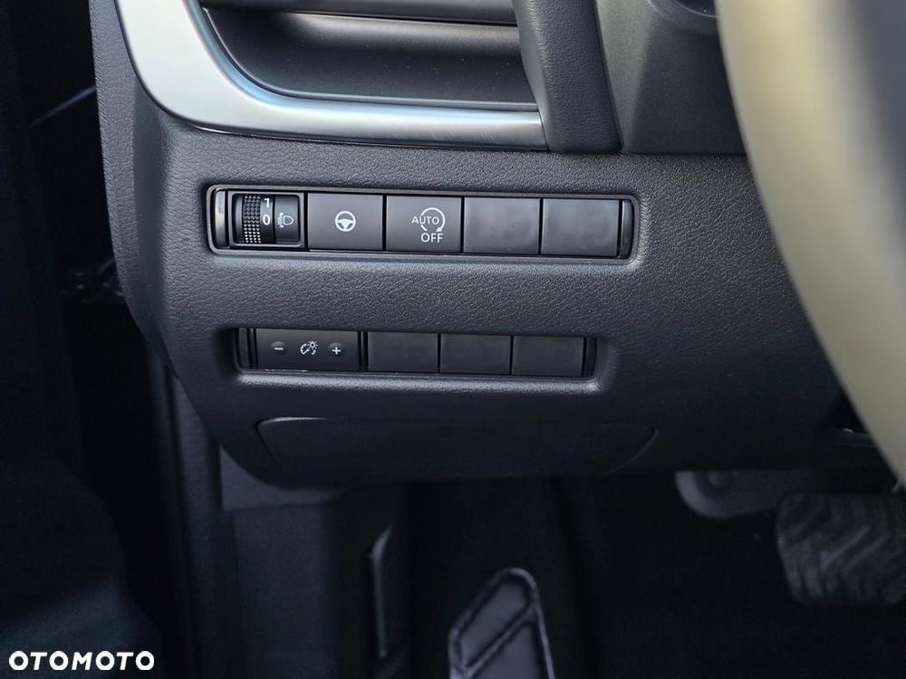 Nissan Qashqai 1.3 DIG-T MHEV N-Connecta Xtronic - 9