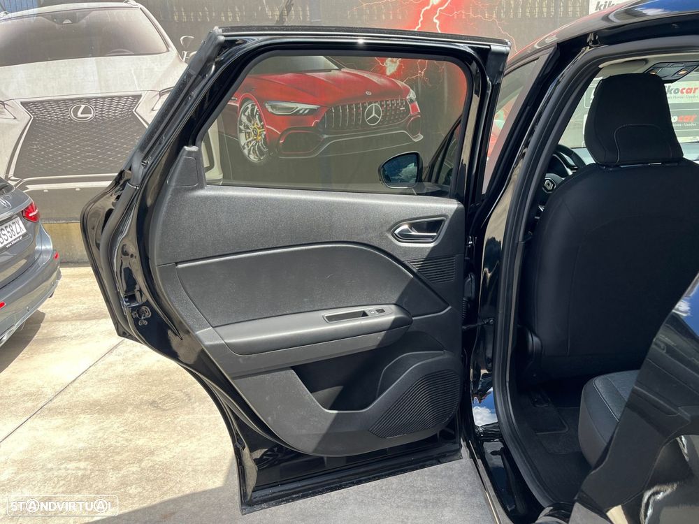 Renault Captur 1.6 E-Tech Full Hybrid Evolution - 42