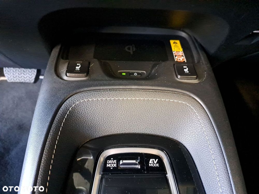 Toyota Corolla 1.8 Hybrid Style - 26
