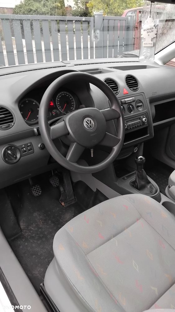 Volkswagen Caddy - 5