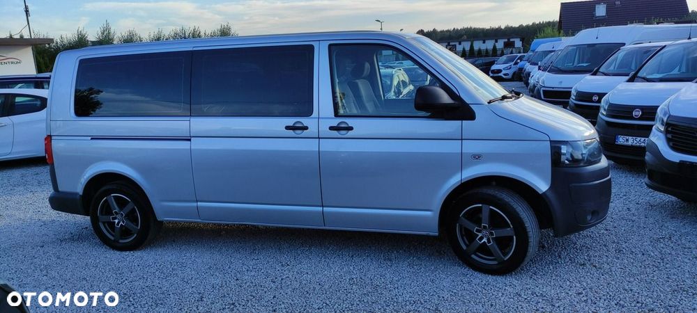 Volkswagen Caravelle - 21