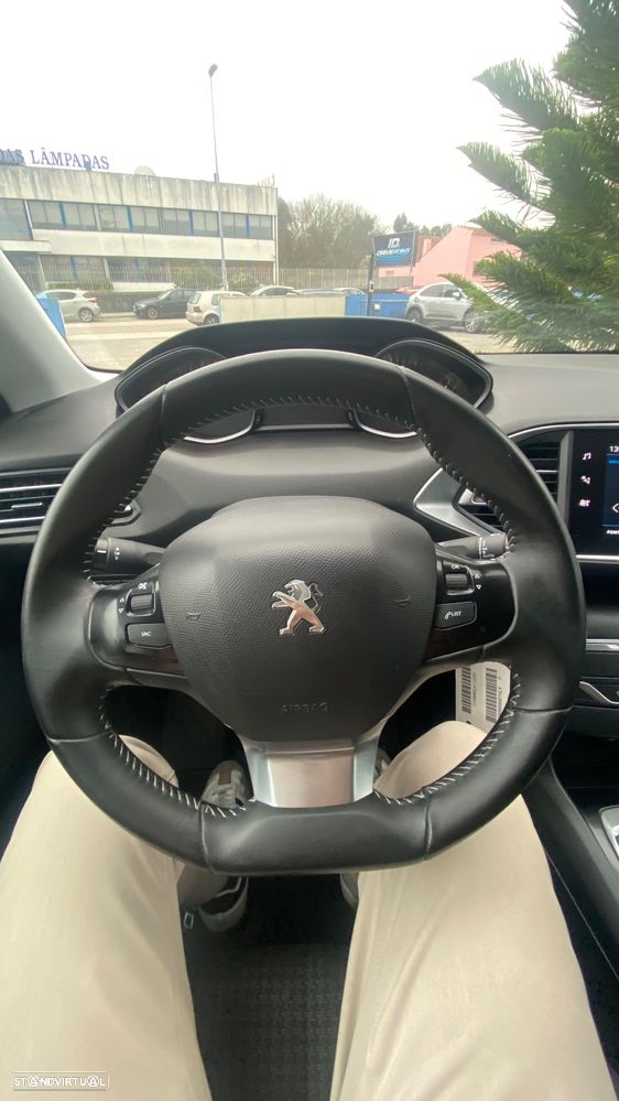 Peugeot 308 1.5 BlueHDi Business Line - 30