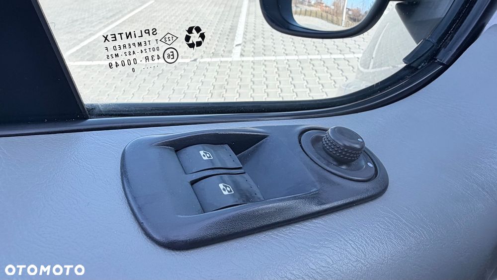 Renault Trafic L2H1 Komfort - 23