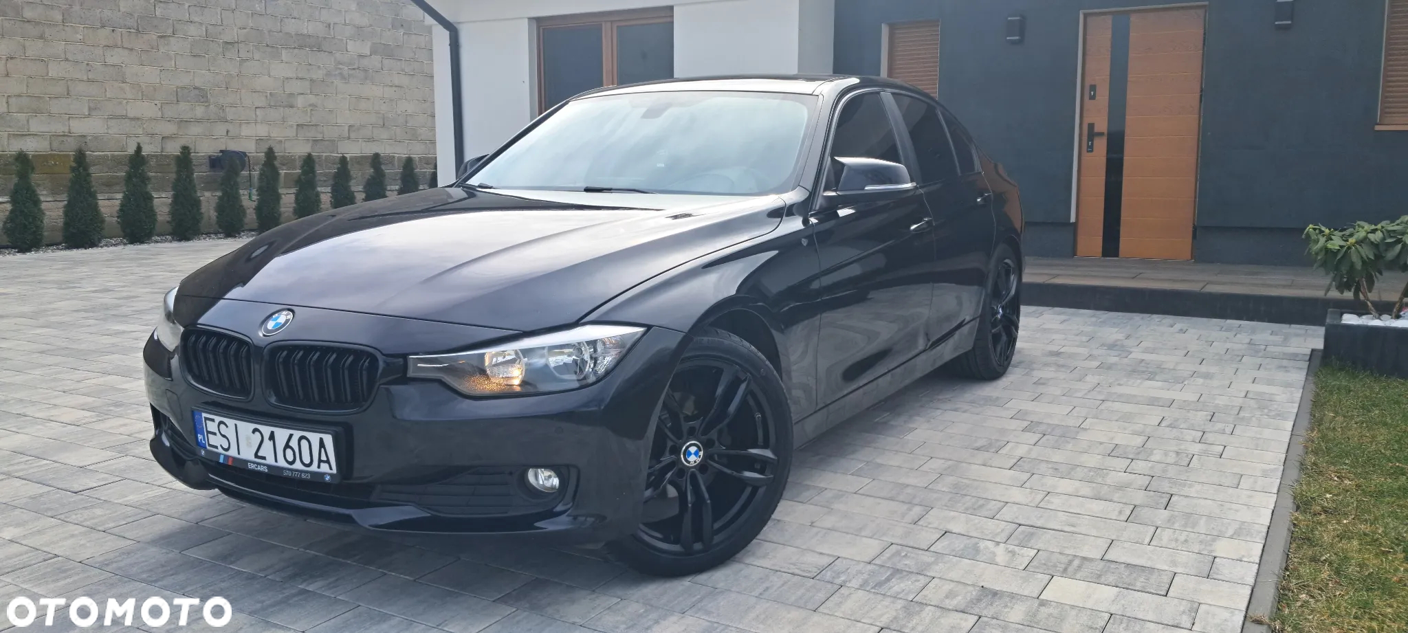 BMW Seria 3 318d Luxury Line - 4