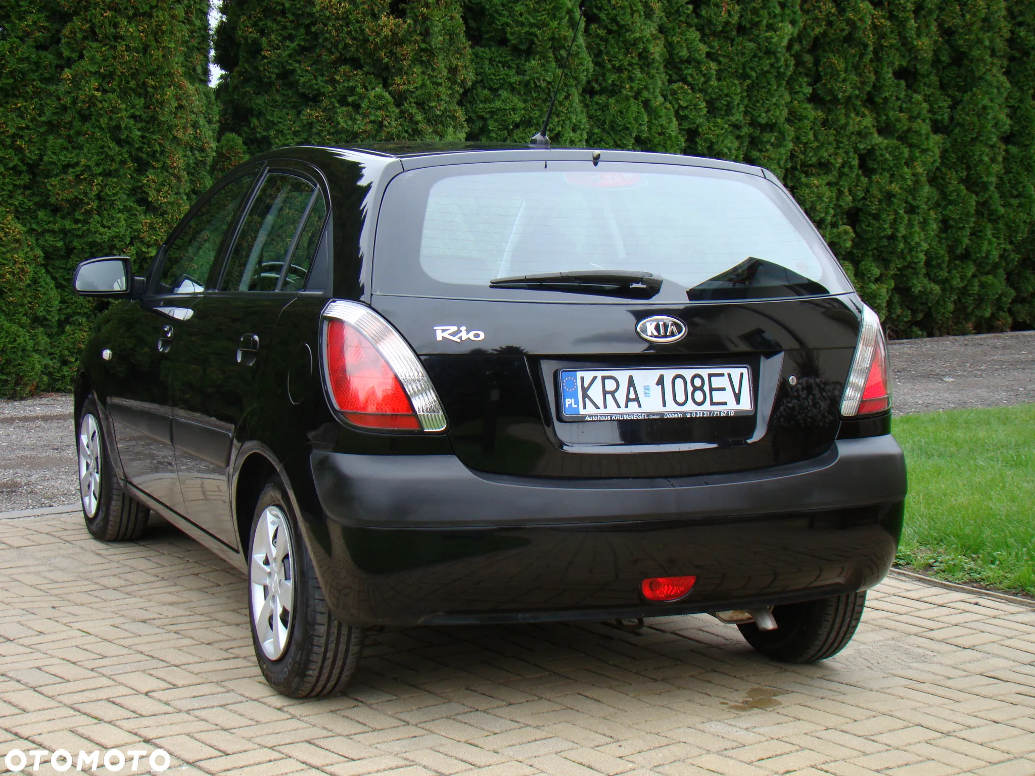 Kia Rio - 7