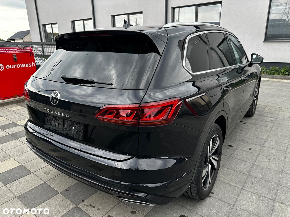 Volkswagen Touareg 3.0 V6 TDI 4Motion R-Line - 4