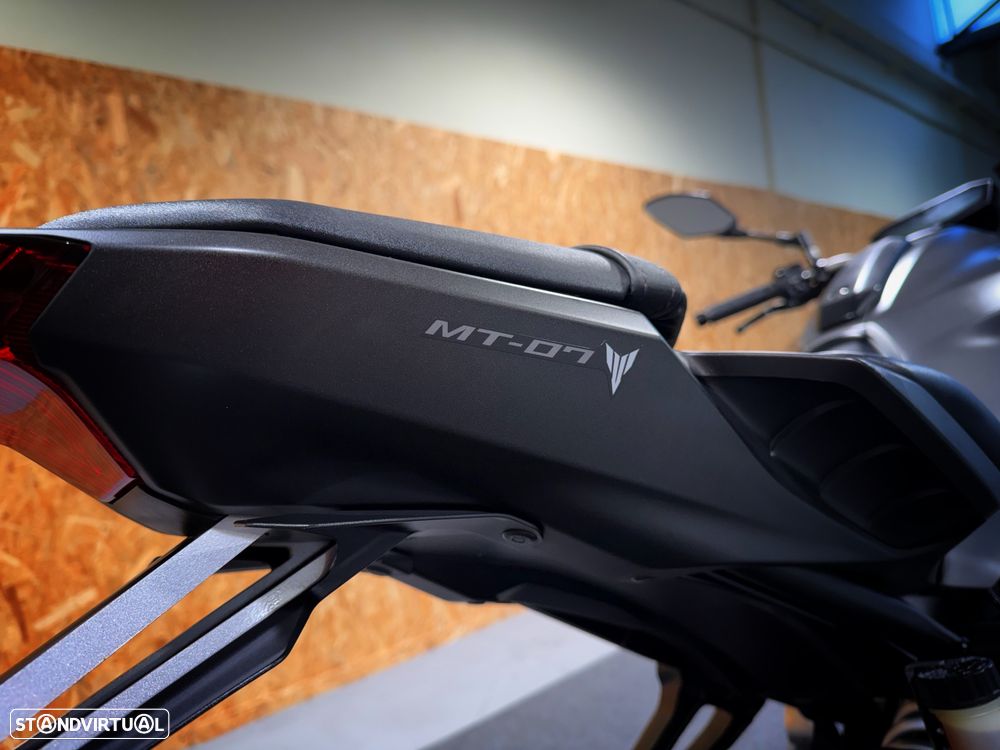 Yamaha MT-07 - 18