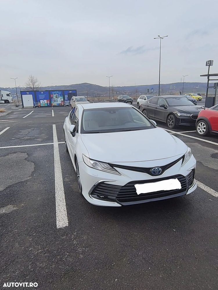 Toyota Camry 2.5 Dynamic - 3