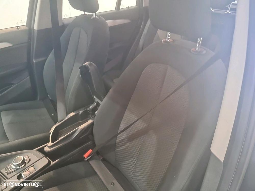 BMW X1 16 d sDrive Corporate Edition Auto - 6