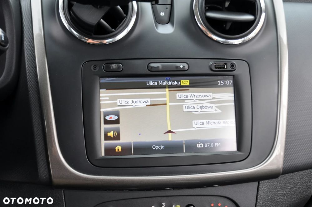 Dacia Sandero Stepway TCe 90 Prestige - 32