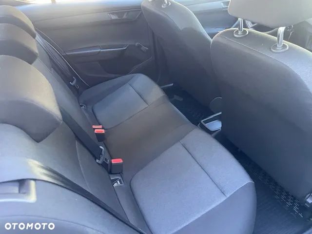 Skoda Fabia 1.0 Active - 10
