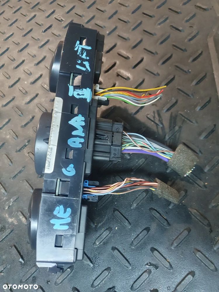 PANEL STEROWANIA NAWIEWU RENAULT MEGANE II LIFT - 2