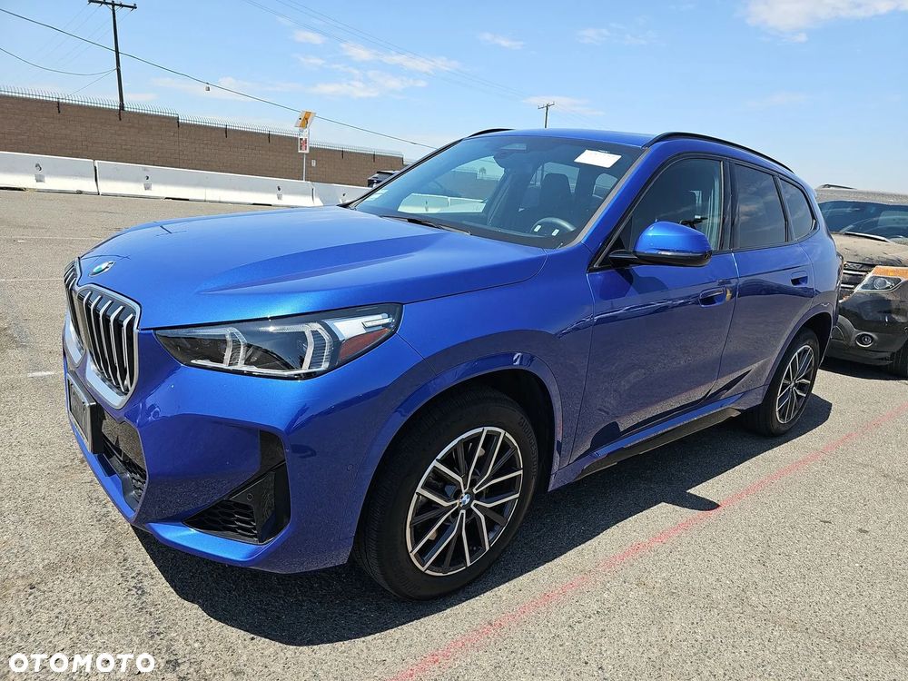 BMW X1 - 3