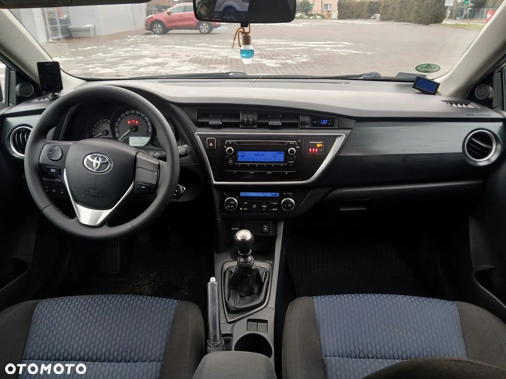 Toyota Auris 1.6 Comfort - 11