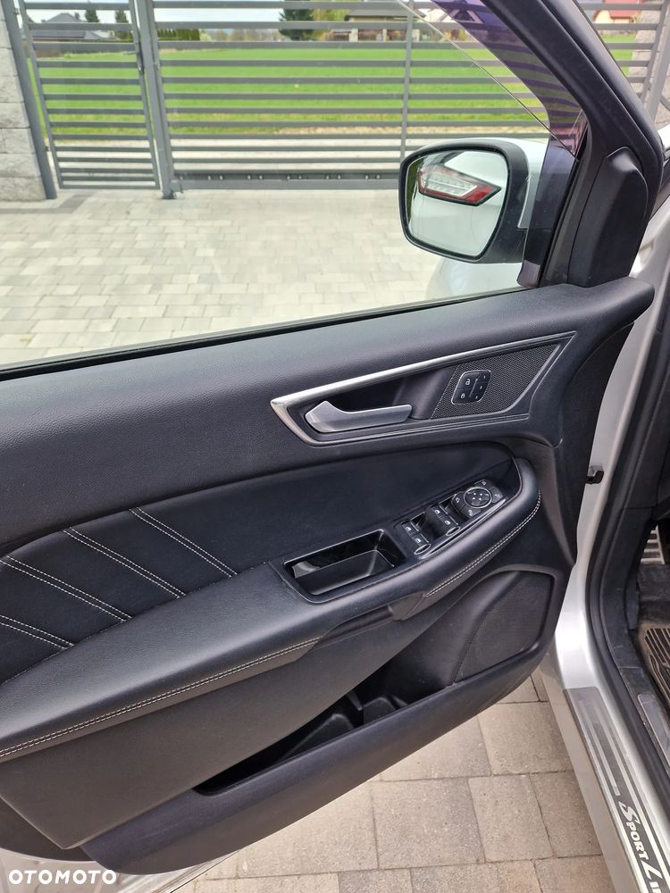 Ford Edge 2.0 TDCi 4x4 ST-LINE - 15