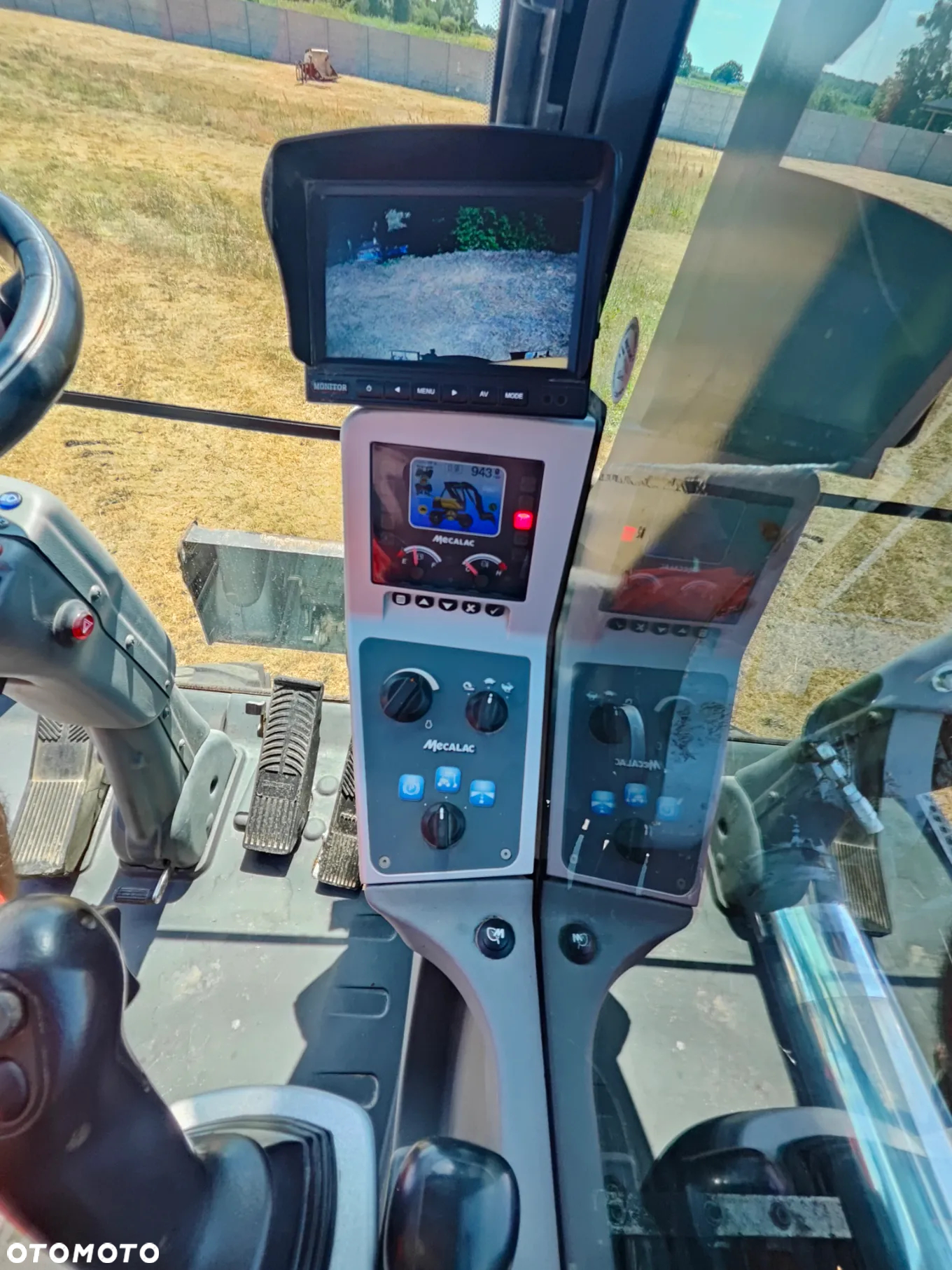 Mecalac 714MWe - 15