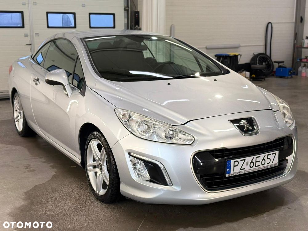 Peugeot 308 CC - 12