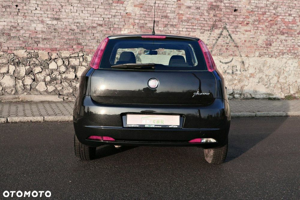 Fiat Grande Punto 1.2 8V Dynamic - 18