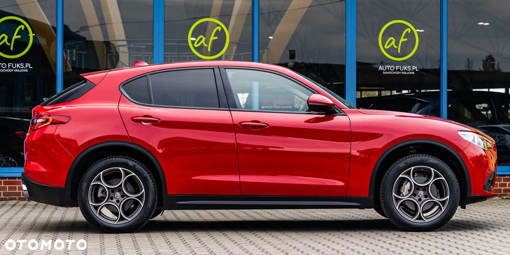 Alfa Romeo Stelvio 2.0 Turbo Sprint Q4 - 11