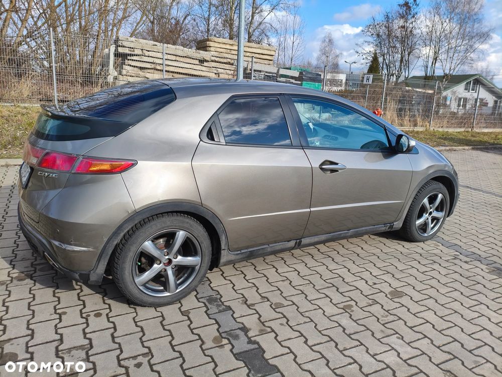 Honda Civic 1.8 Comfort - 7