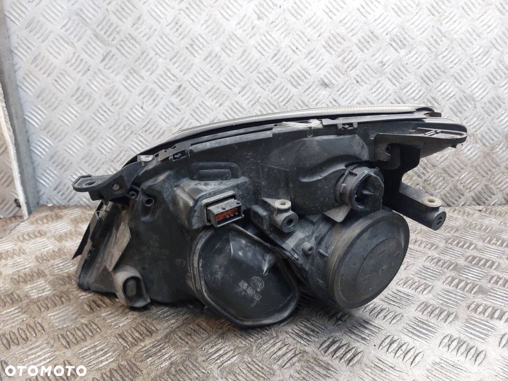 LAMPA PRAWY PRZÓD OPEL VECTRA C SIGNUM HELLA EU - 4