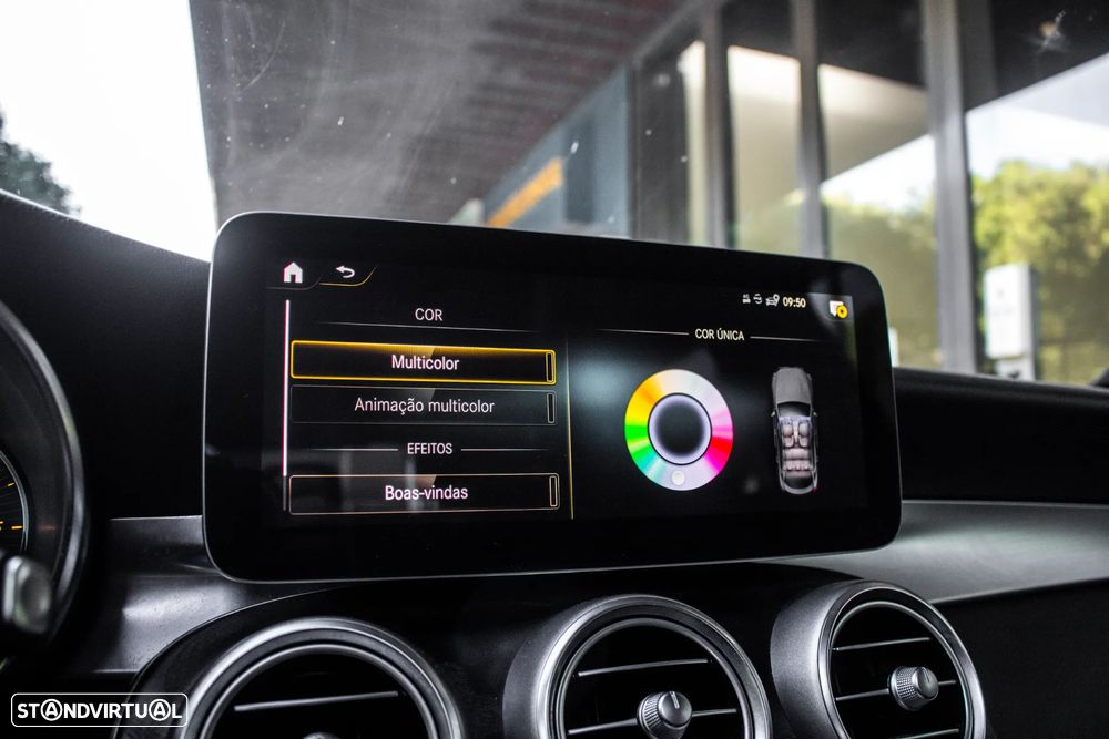 Mercedes-Benz GLC 300 d 4Matic 9G-TRONIC AMG Line - 42