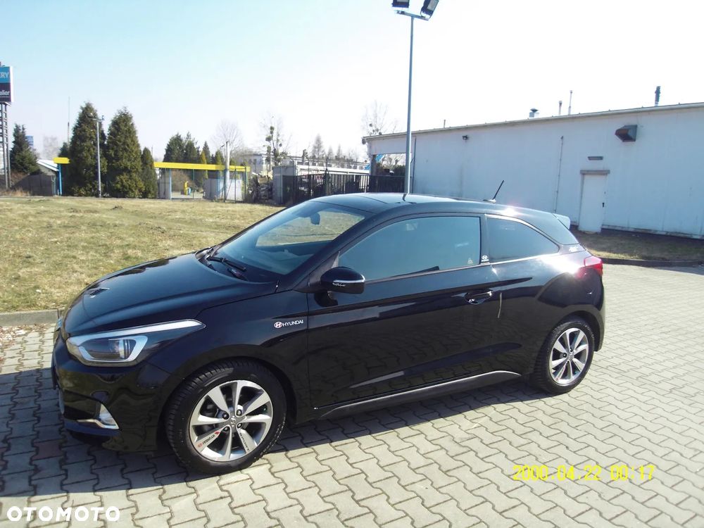 Hyundai i20 1.4 Premium - 8