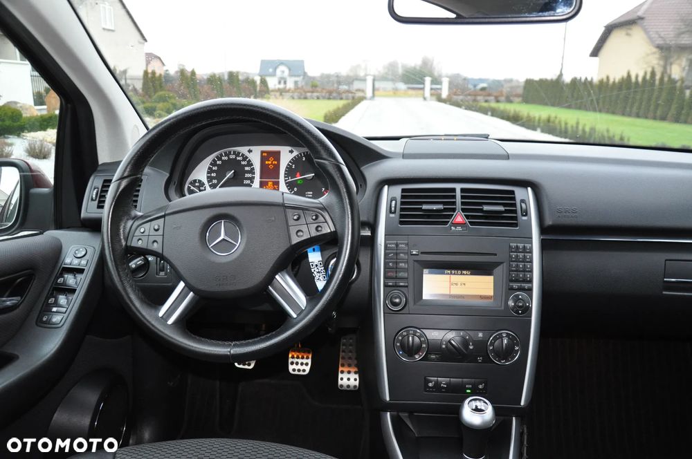 Mercedes-Benz Klasa B 150 Special Edition - 7