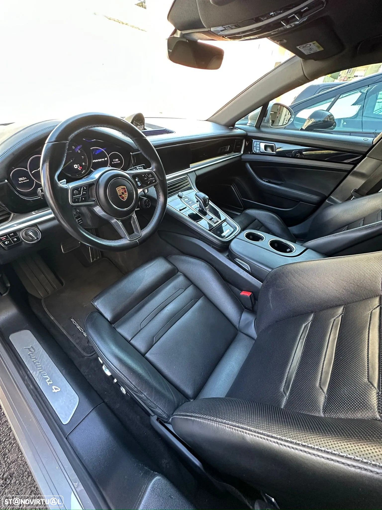 Porsche Panamera 4 E-Hybrid Platinum Edition com PDLS - 12