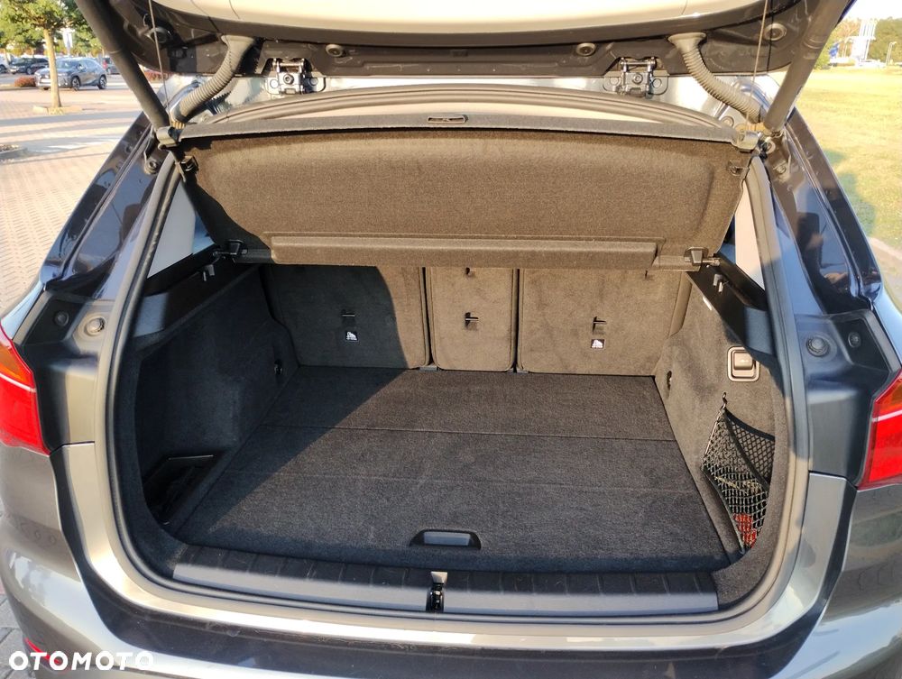 BMW X1 xDrive25i Advantage - 34