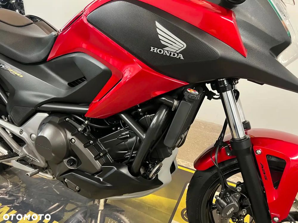 Honda NC - 12