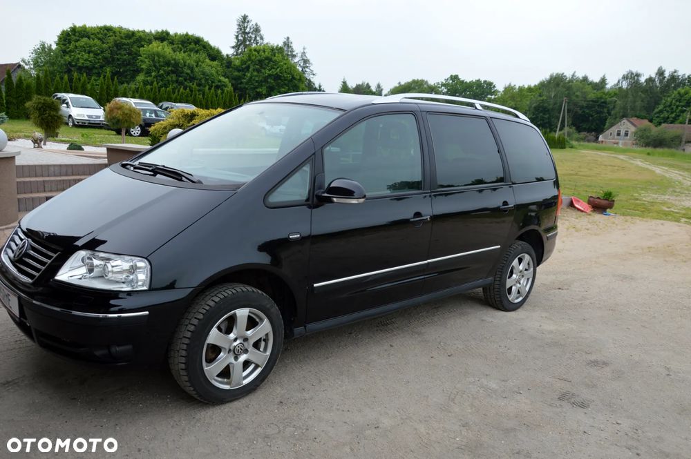Volkswagen Sharan 1.9 TDI 4Motion Sportline - 3