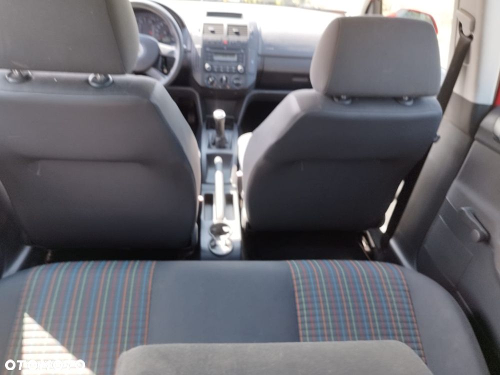 Volkswagen Polo - 15