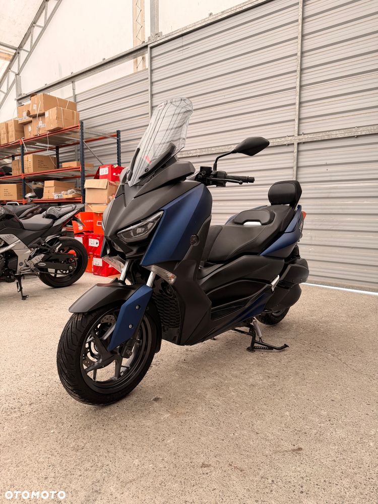 Yamaha X-max - 3