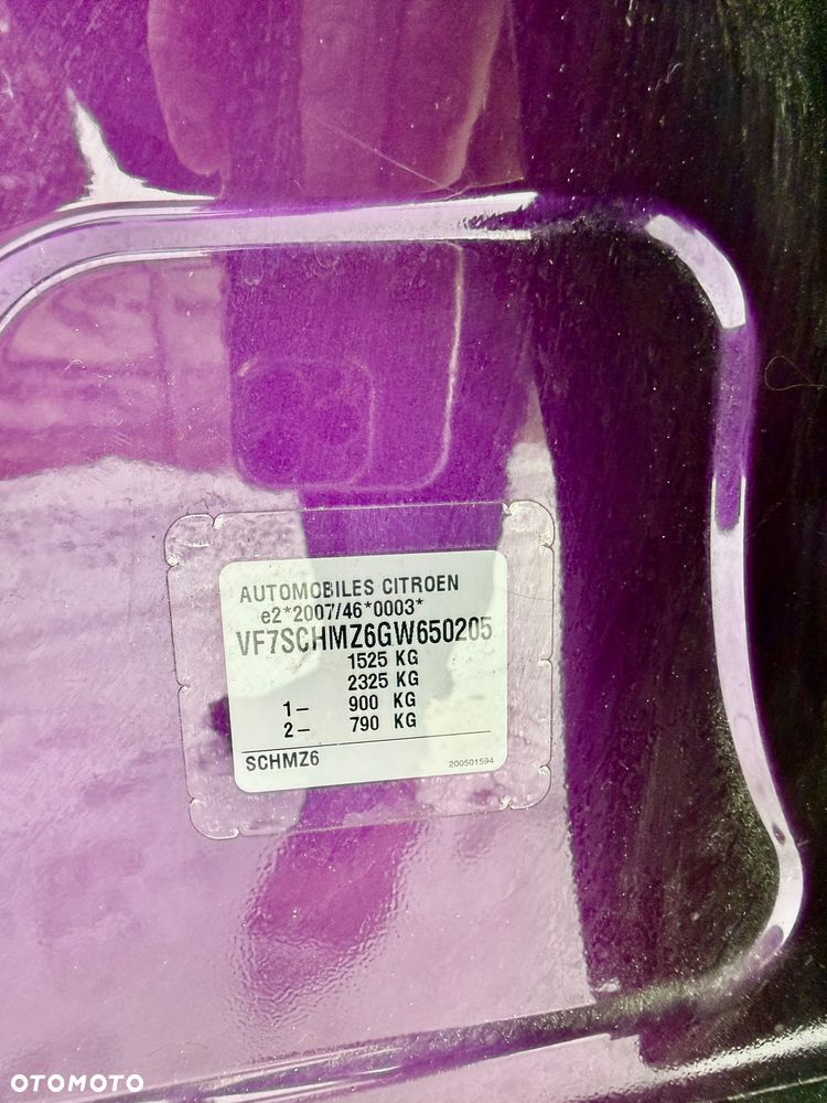 Citroën C3 1.2 PureTech Exclusive - 19