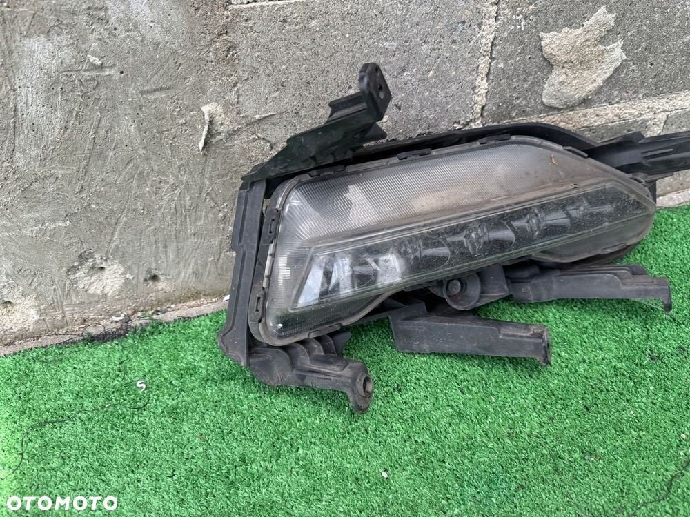 HYUNDAI I40 LIFT HALOGEN LED DRL PRAWY EU ORG - 2