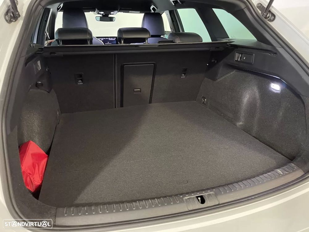 SEAT Leon ST 1.4 e-Hybrid FR DSG - 37