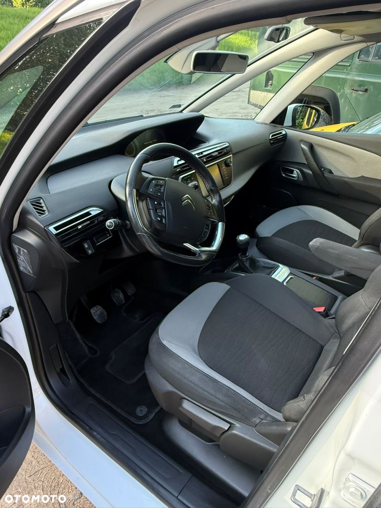 Citroën C4 Grand Picasso - 17