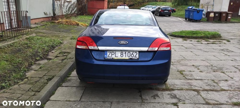 Ford Focus 2.0 TDCi DPF Titanium - 4