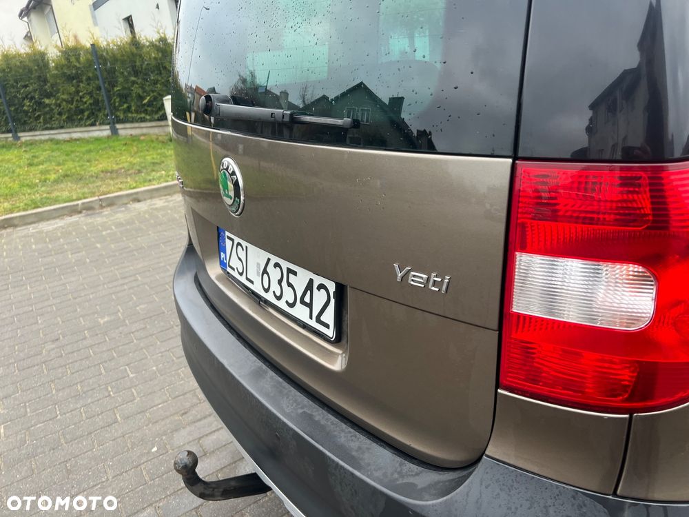 Skoda Yeti 1.8 TSI 4x4 Elegance PLUS EDITION - 12