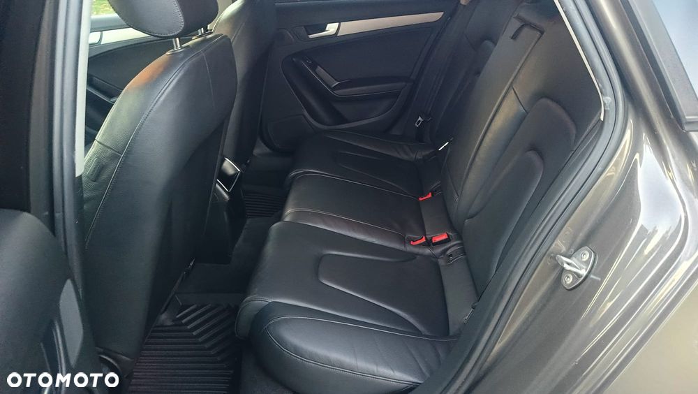 Audi A4 Avant - 14