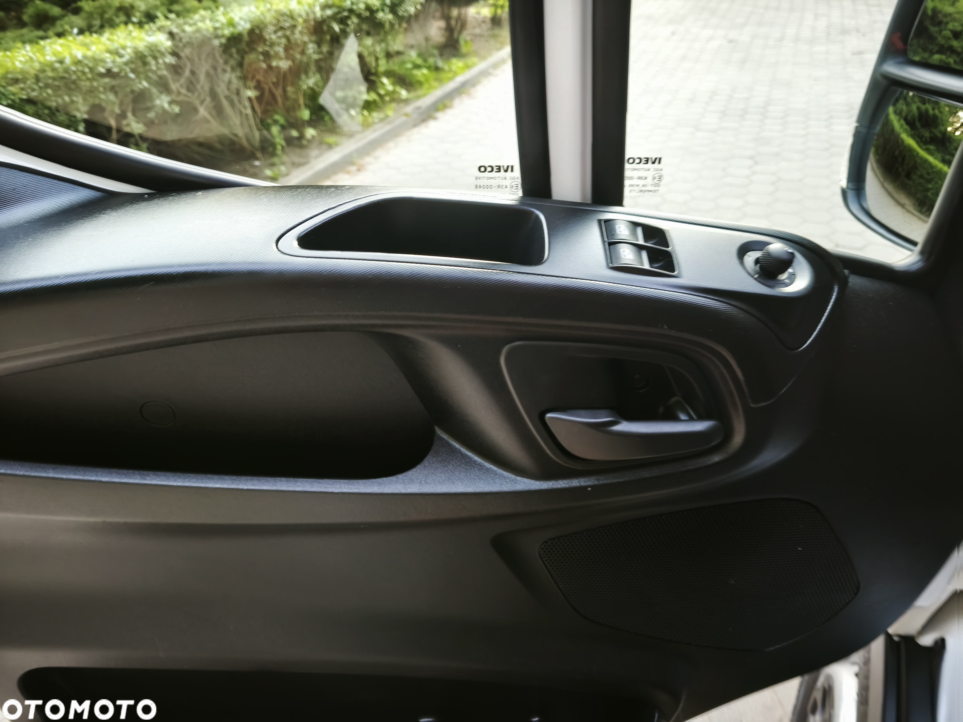 Iveco Dally 35S15 2.3 Chłodnia Klima L2H2 Dwie Komory Dwa agregaty - 17