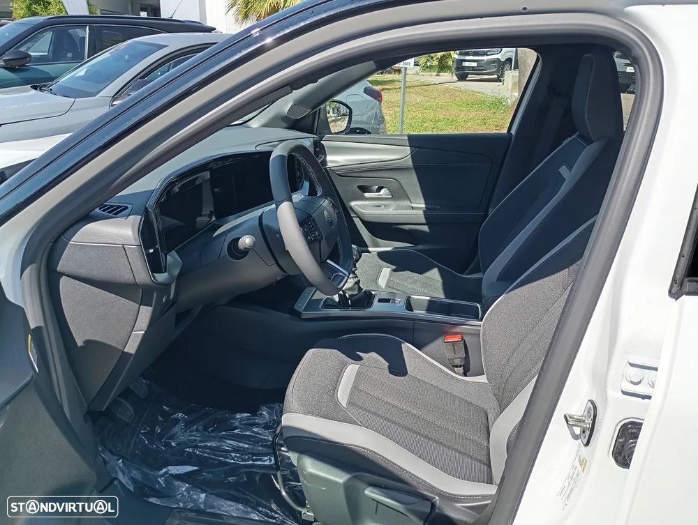 Opel Mokka 1.2 T GS - 8
